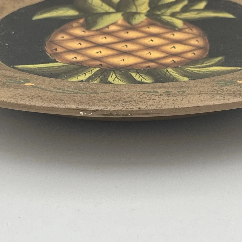 Pineapple Plate 12